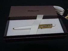 Pelikan souvereign k400 - pelikan,