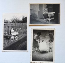 3 alte Fotos Frau mit Kinderwagen, Kinder, Kind mit Puppenwagen und Puppenwanne