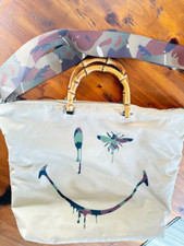 Stuff Maker Shopper in Sand mit Smiley®-Print in Camouflage, rar!!