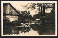 AK Lehde im Spreewald, Bauernhof, Wegweiserschild zum Café Venedig 