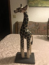 Giraffe, Figur aus Holz, ca. 40 cm hoch, 9 cm L, 6 cm B. Holz ca. 10 x 15 cm