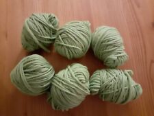 300 gr. " myboshi " 100% Merino Wolle , Fb. limettengrün + 6,0 Rundstricknadel .