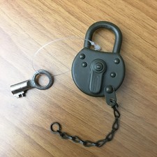 orig. Vorhängeschloss, Spindschloss Bundeswehr oliv, ABUS m. Schlüssel