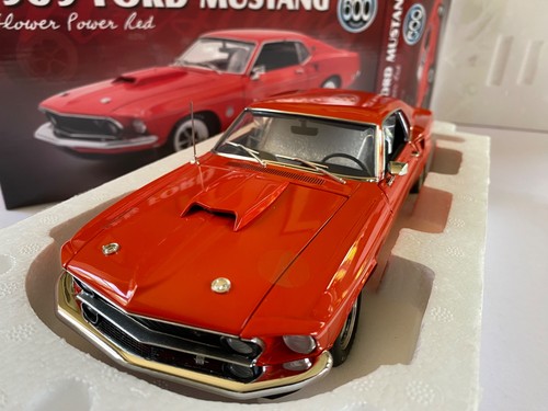 Acme 1969 ford - 1/18,