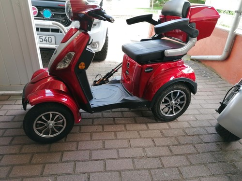 Elektroscooter neuwertig
