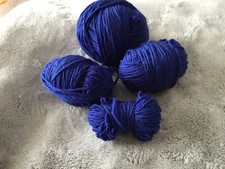 200g Wollreste in Blau, siehe Bild und Text