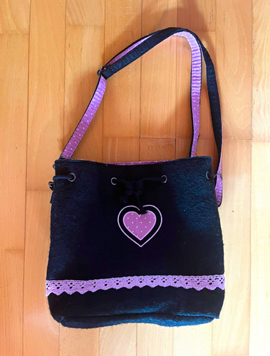 Schwarze filz schultertasche - schwarze,