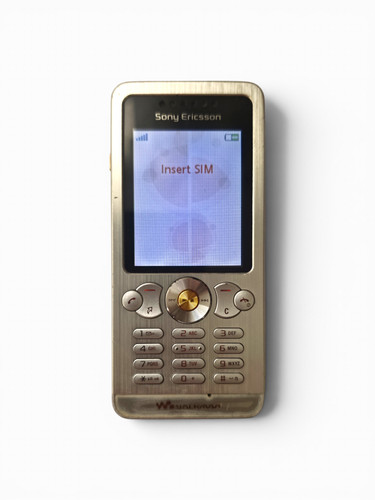 Sony ericsson w302 walkman - ericsson,