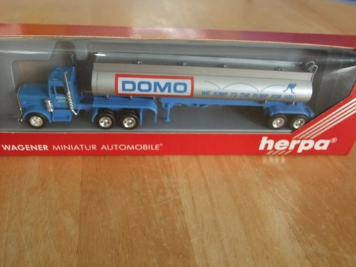 Peterbilt artic with tanker - artic,