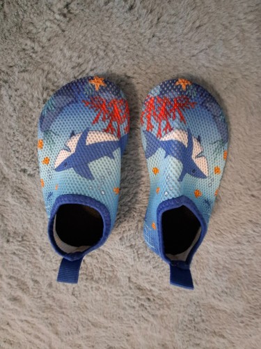 Bunte jungen schwimmschuhe - bunte,