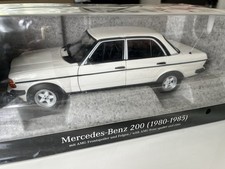 Mercedes-Benz-200-W 123-Weiß-1:18-Norev-AMG Spoiler+Felgen-Limited Edition 1000