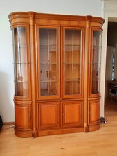 Vitrine für Wohnzimmer oder Esszimmer