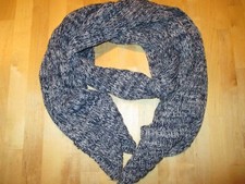 Kik Strickschal marine hellgrau meliert ungetragen