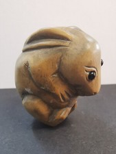 Netsuke,  Japanisches Holzschnitzerei, antik. Signiert & Handgeschnitzt
