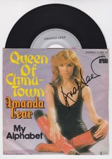 Amanda LEAR (1939)  orig sign vintage record cover CHINA TOWN 1970 AUTOGRAPH