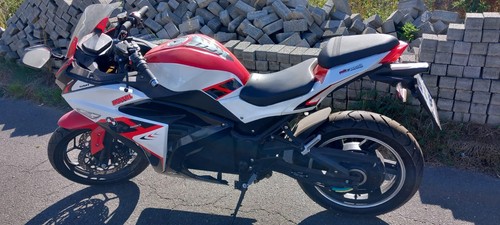 Stormborn emotorrrad - v6,