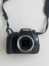 Canon EOS 600D (Rebel T3i) – 18 MP DSLR-Kamera, schwenkbares Display, Body Only