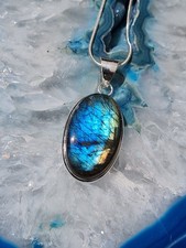 Labradorit Anhänger mit