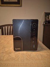 Zyxel NAS325 NAS-Server, Schwarz, ohne Festplatten