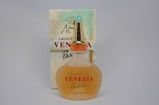 Venezia Pastello by Laura