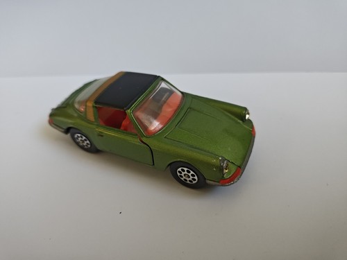 Porsche targa 911s - corgi, toys