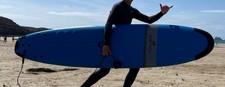 Langes Surfbrett Blacktip 9ft Blau und SurfSack zumSchutz gegen Sonne & Elemente