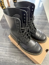 Dr. Martens 1490 Black Smooth