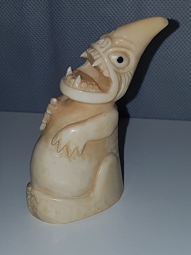 Inuit tupilak beinarbeiten - tupilak,,
