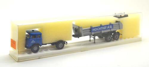 Brekina 7811 man - brekina,