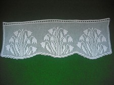 Häkelgardine "Glockenblumen"