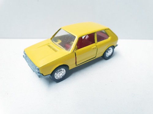 Schuco auto 301880 golf - 301880,