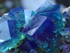 6340 Fluorite grün Zwilling