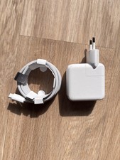 Apple 30W Adapter and 2M
