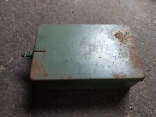 vollständiger Sanikasten, 1