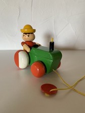 Walter Holzspielwaren Traktor Nachziehspielzeug