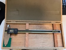 Mitutoyo Messschieber digital