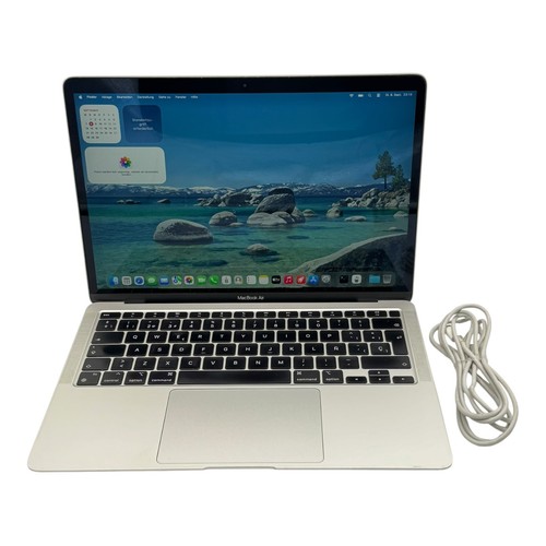 Macbook air 8c cpu - air, 13"