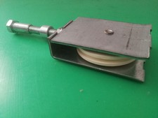 Kettenspanner mit Umlenkrolle