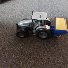 SIKU FARMER 3057 Lamborghini R 6.110 und Siku 2050 Düngerstreuer 1:32 Schlepper