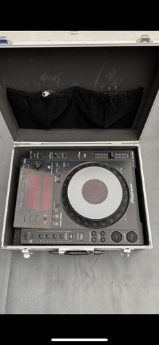 Equipment pioneer und - +dj,