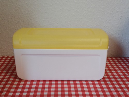 Tupperware toastbox - toastbox, *