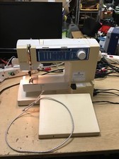 Husqvarna Classica 105 Nähmaschine mit Pedal - nicht vollständig getestet