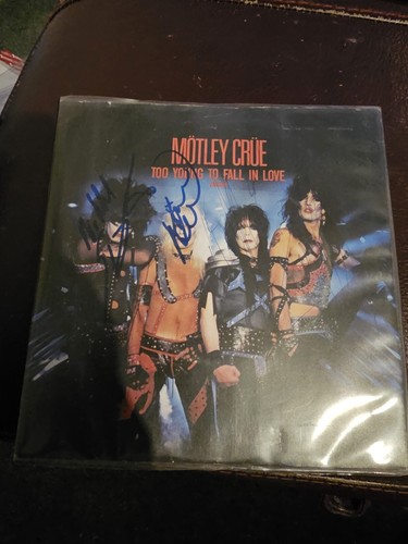 Motley crue too young - motley, fall