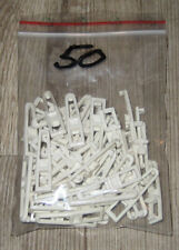 Original Leitplankenhalter (50 Stück) für Märklin Sprint Rennbahn