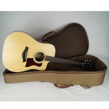 Taylor 210ce - Mexiko 2023 - Dreadnought mit Tonabnehmer - Mit Softcase