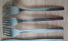 DDR Besteck 3 Gabeln NVA Gravierung, ABS Rostfrei, 3 Messer ohne NVA Gravierung!