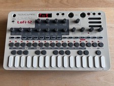 Sonicware LIVEN Lofi-12 - Groovebox / Sampler - Neuwertig
