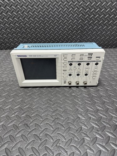 Tektronix tds 220 100mhz 1gs - tds,