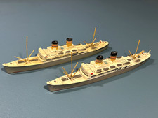 TOP 2 x Wiking Schiffsmodel