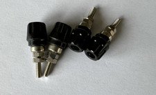 Schwarz Original Hirschmann Polklemme 4-Set teil-isoliert PK 10 A 4mm